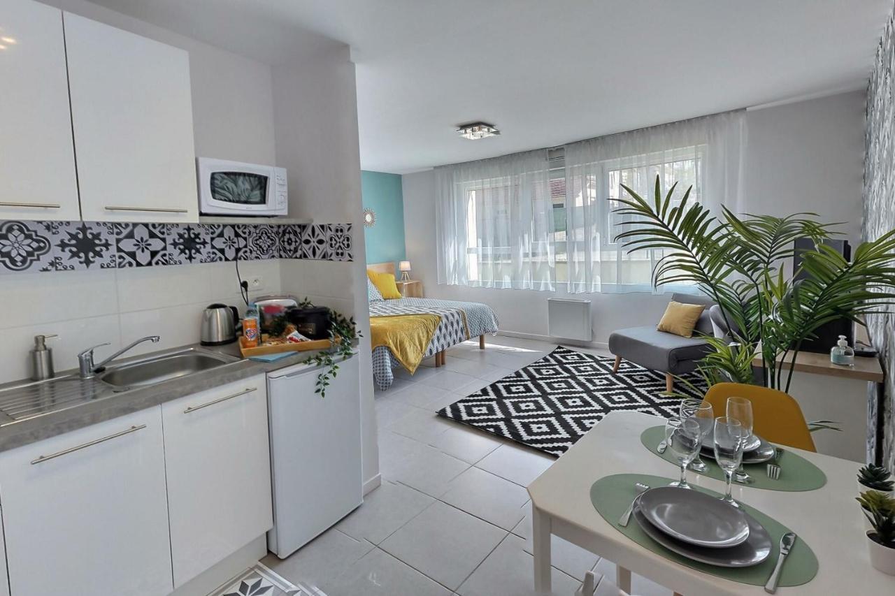 Le Soleo Apartment Moussy-le-Neuf ภายนอก รูปภาพ
